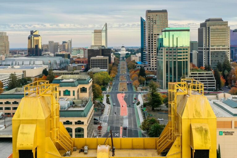 Sacramento, CA skyline